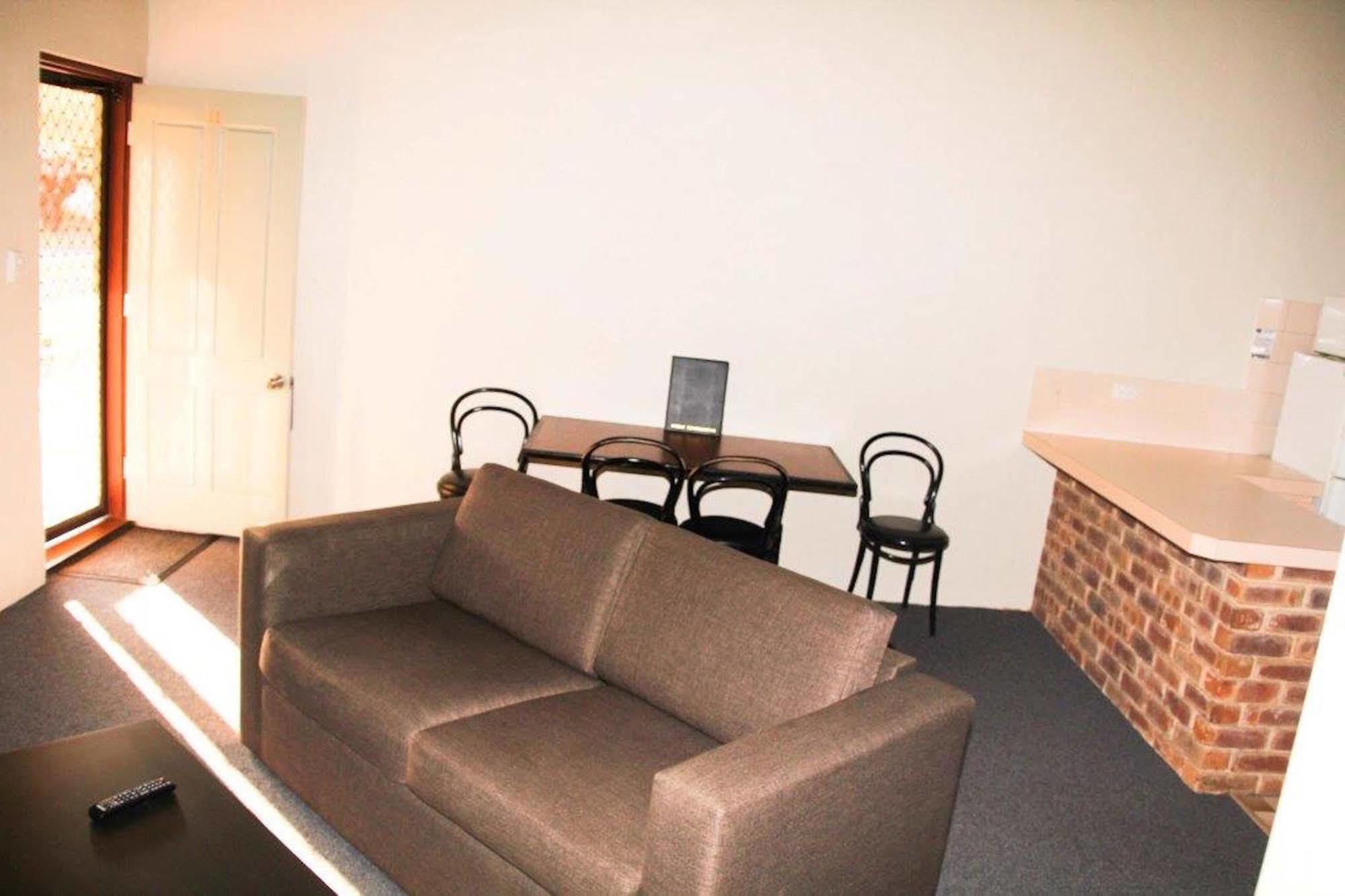 Ravenswood Hotel المظهر الخارجي الصورة