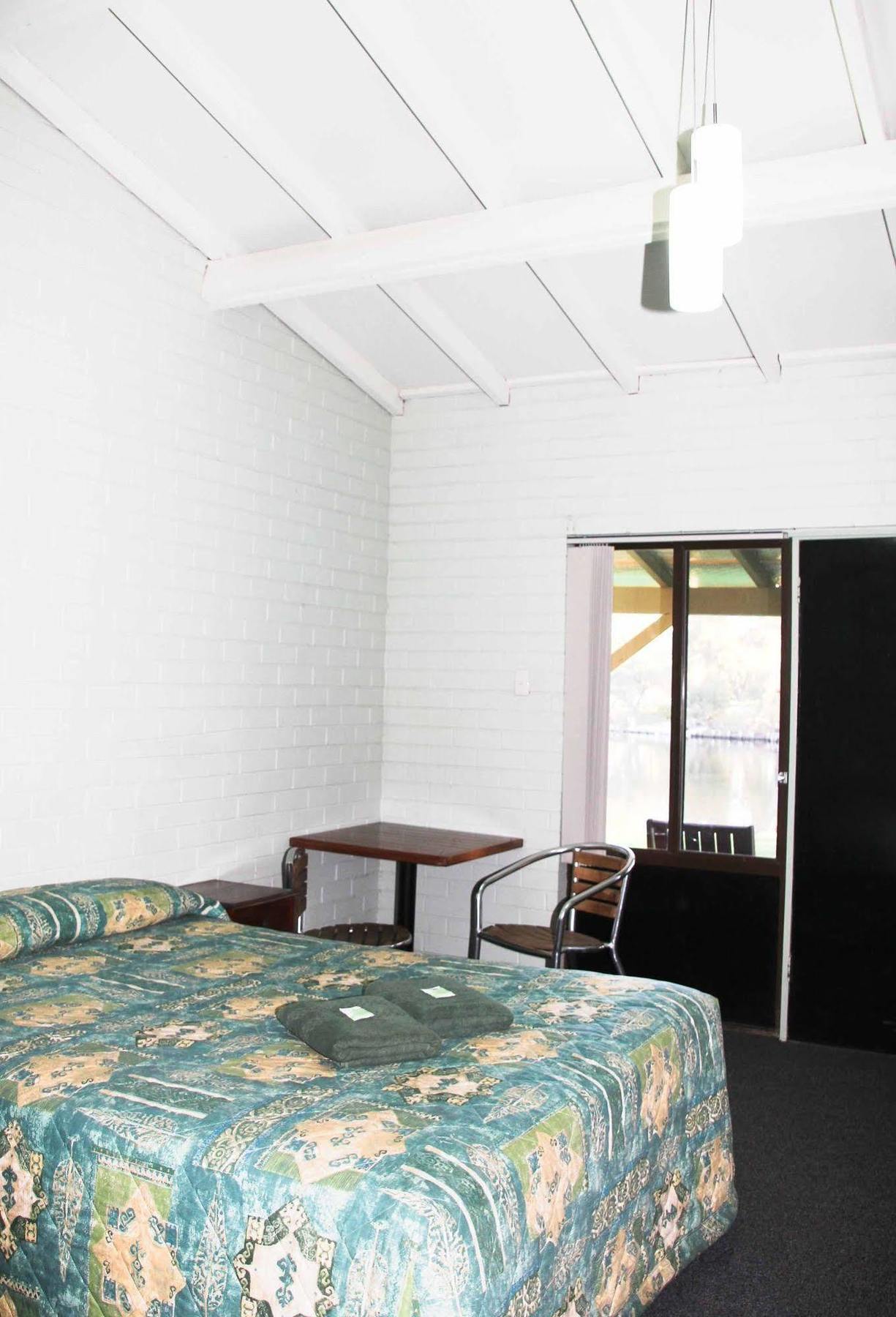 Ravenswood Hotel المظهر الخارجي الصورة